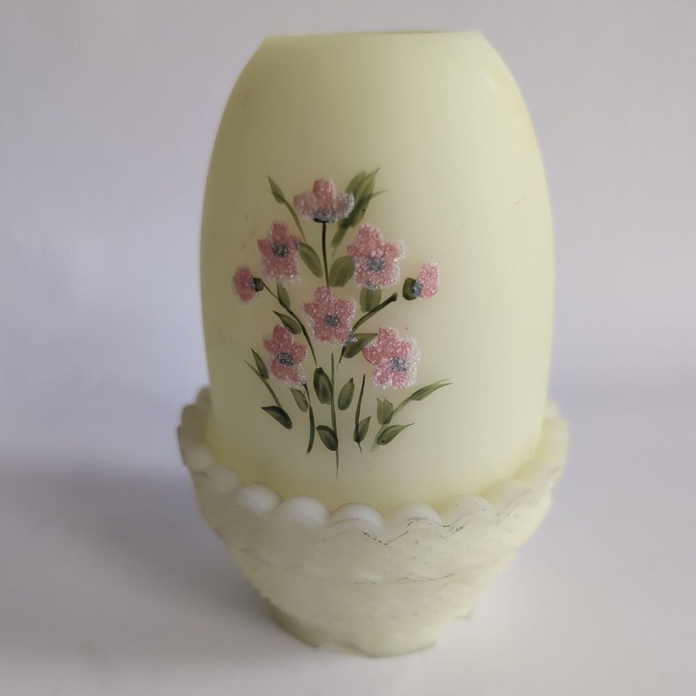 Vtg Fenton Custard Glass Pink Flowers Hand Painted Fairy Lamp Signed Linda F